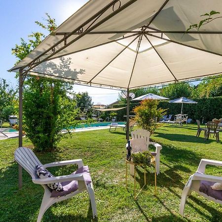 Villa Gabriella Apartments لوكا المظهر الخارجي الصورة