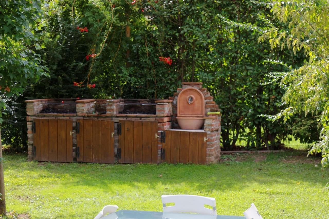 Villa Gabriella Apartments لوكا المظهر الخارجي الصورة