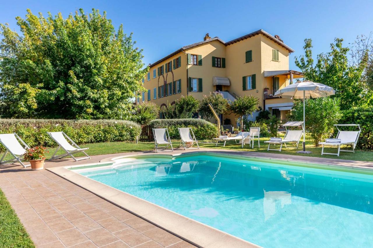 Villa Gabriella Apartments لوكا المظهر الخارجي الصورة